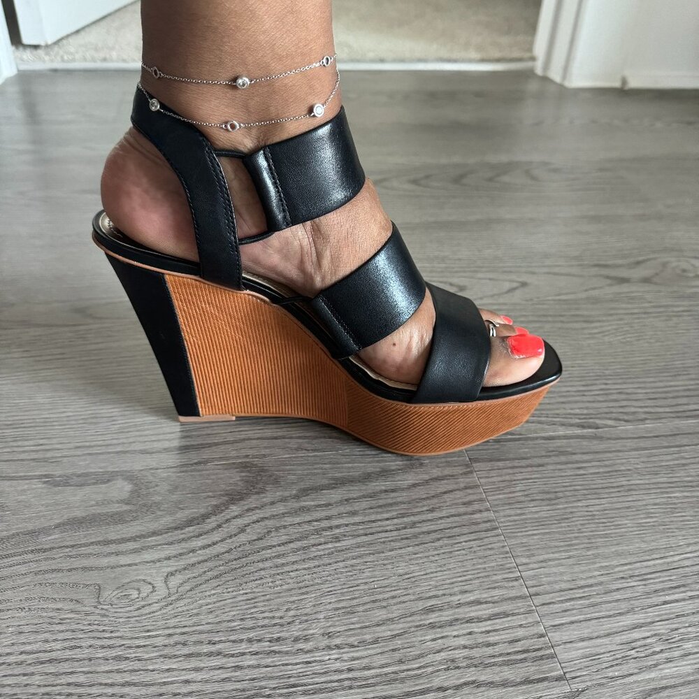 Vince Camuto Black Leather Sandal